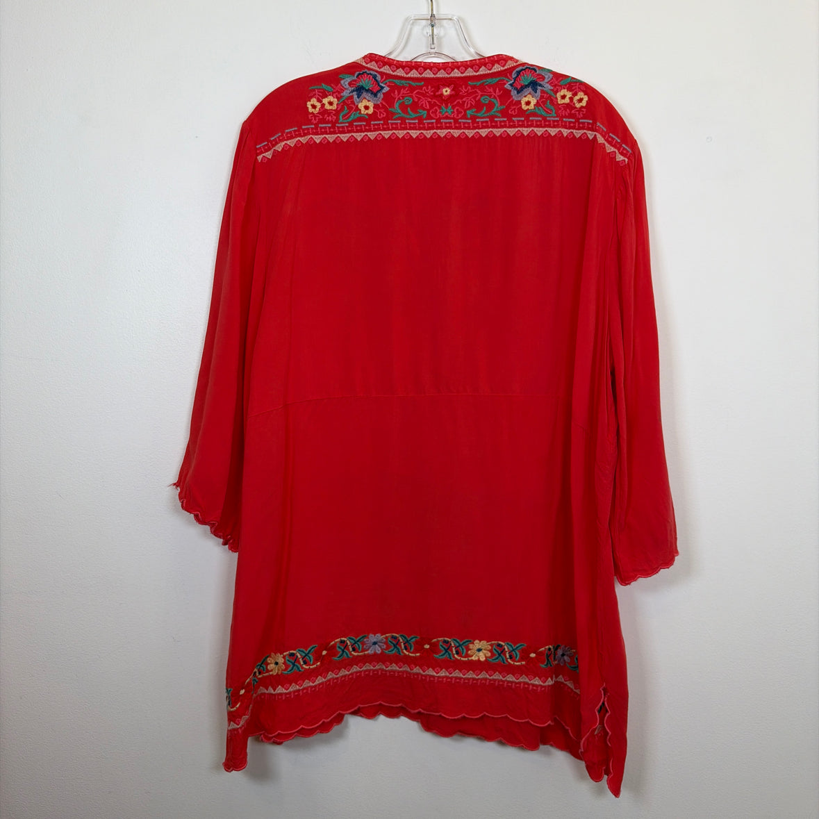 Pre-Owned Size XL Boutique Red Multi Casual Dress