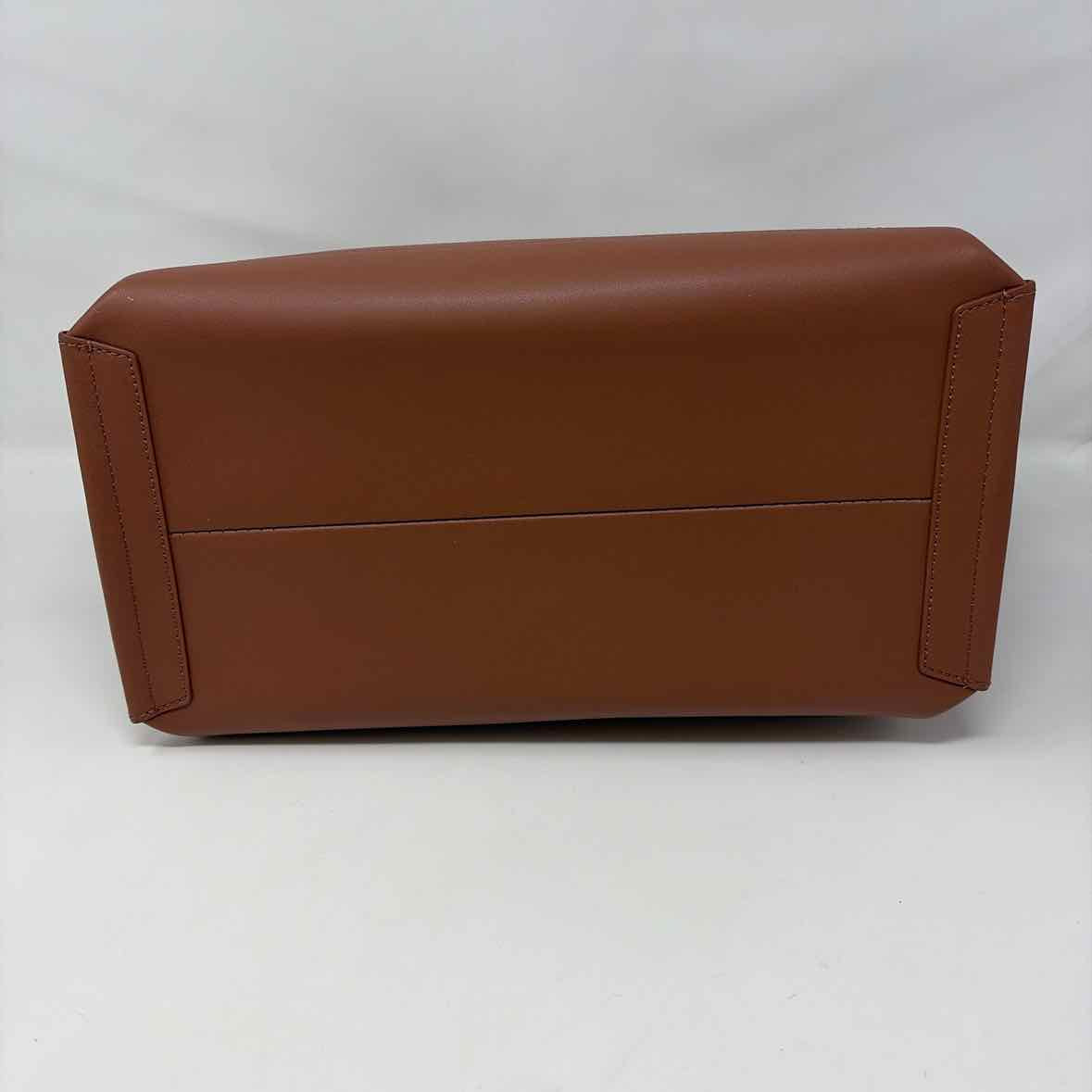 Pre-Owned Everlane Cognac Leather Handbag