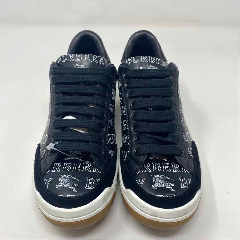 Pre-Owned Shoe Size 7 Burberry Logo Designer Shoes