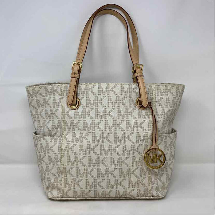 Pre-Owned MICHAEL by Michael Kors White Canvas Handbag