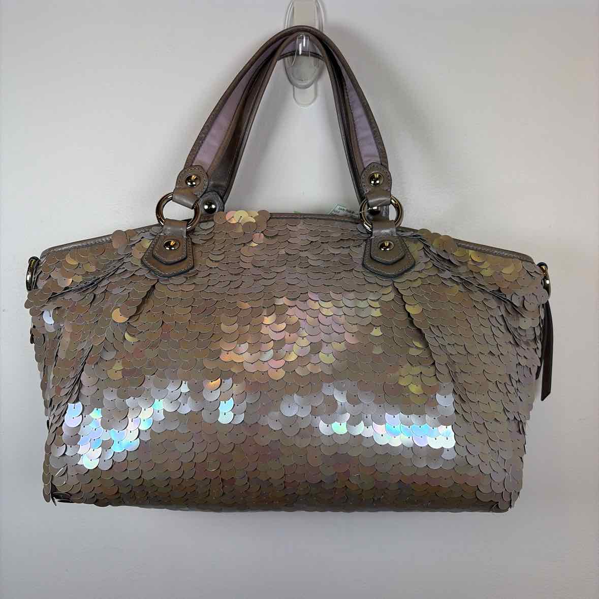 Pre-Owned Coach Silver Sequined Handbag