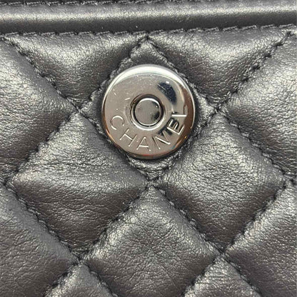 Pre-Owned Chanel Black Leather Designer Wallet