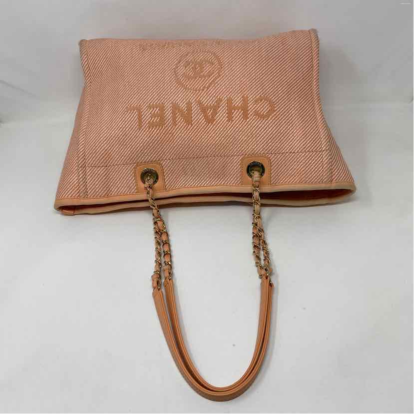 Pre-Owned Chanel Orange Canvas Designer Handbag
