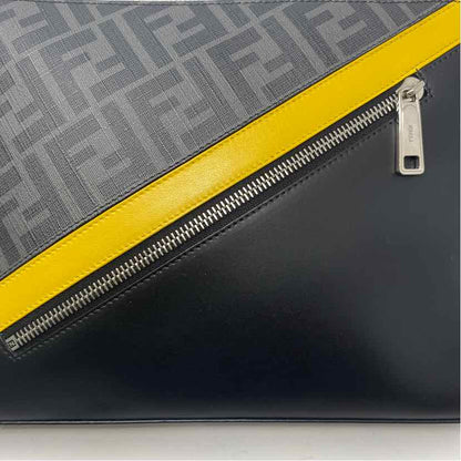 Pre-Owned Fendi Black/Yellow Leather Designer Handbag