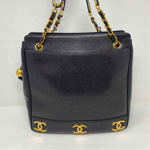 Pre-Owned Chanel Black Leather Designer Handbag