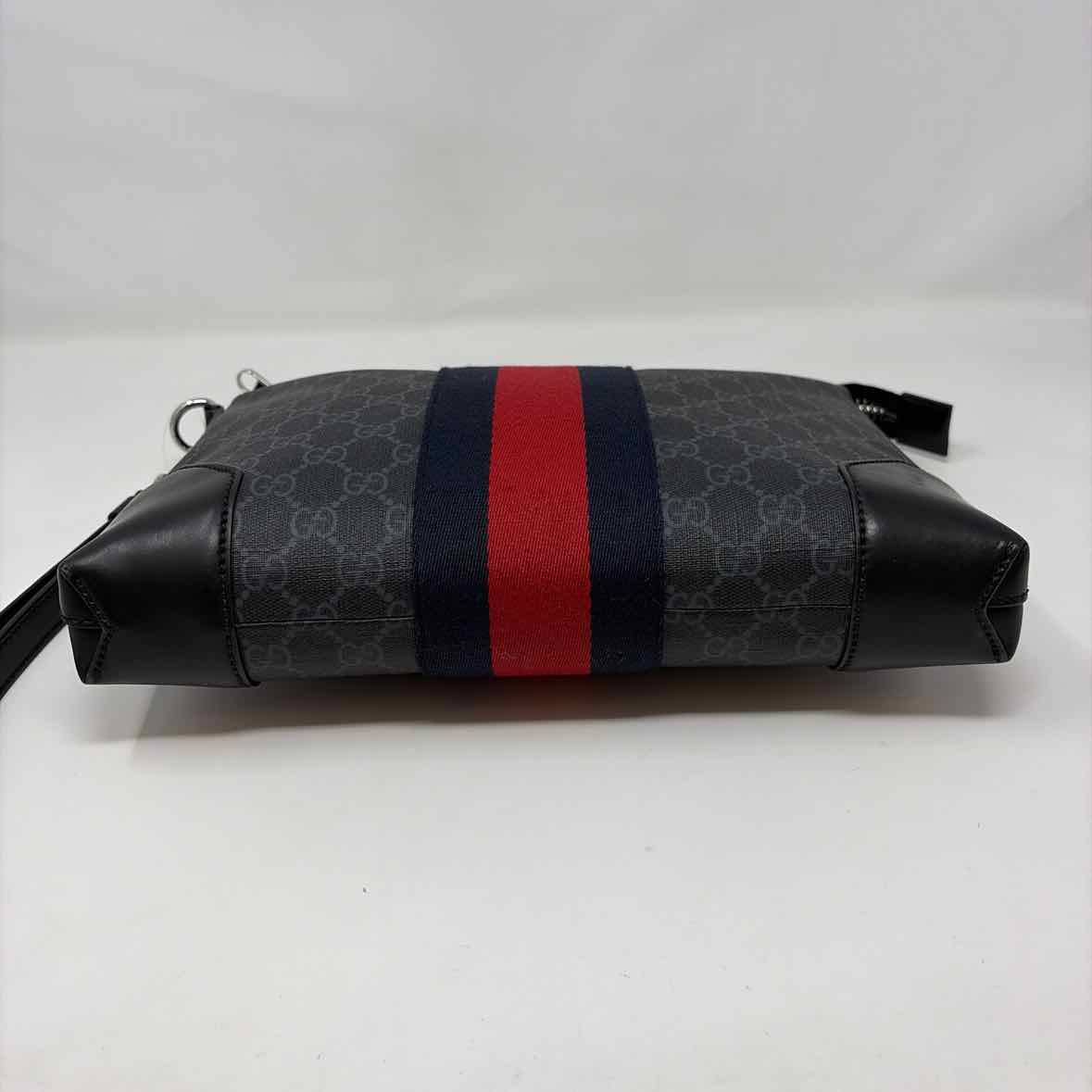 Pre-Owned Gucci Black Canvas Designer Handbag