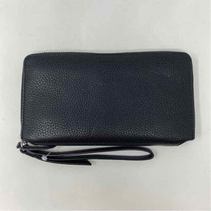 Pre-Owned All Saints Black Leather Wristlet