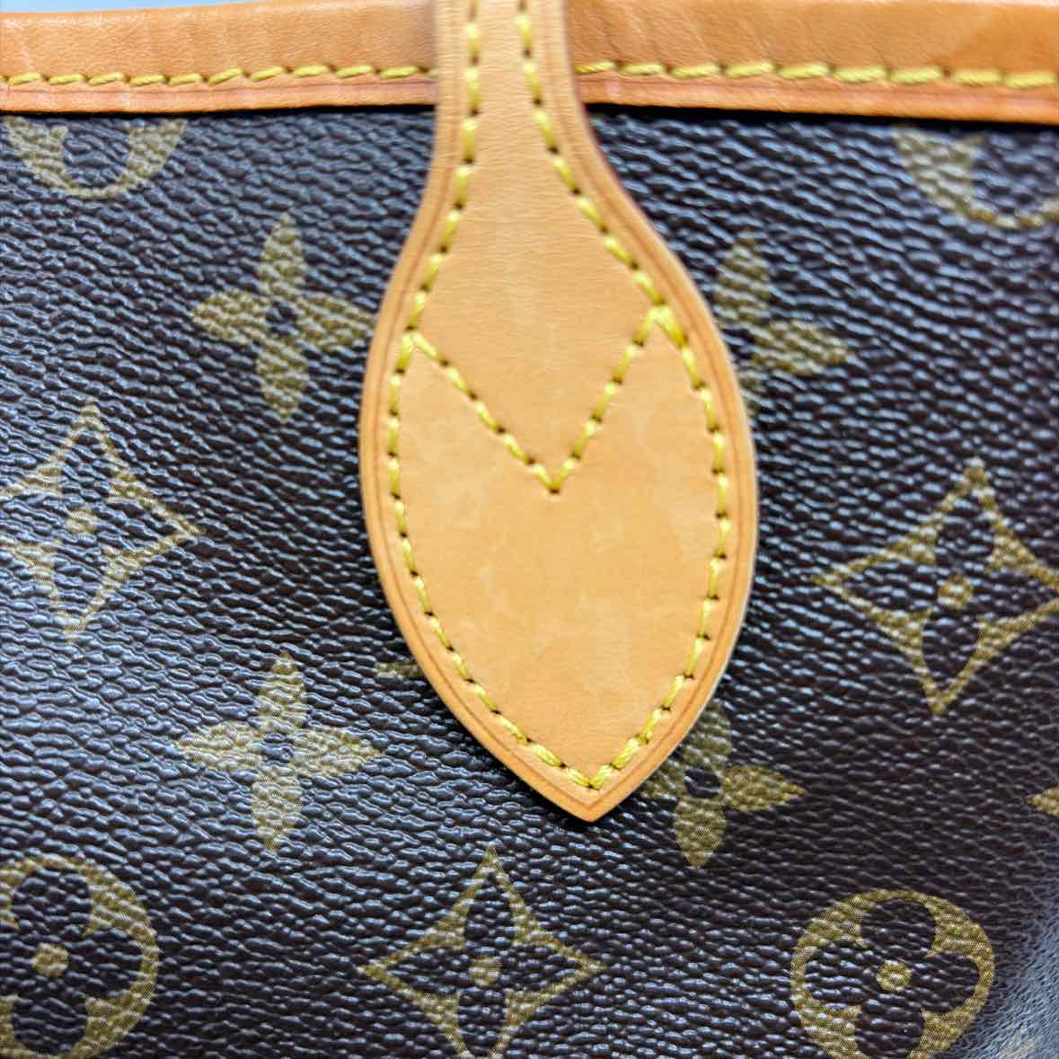 Pre-Owned Louis Vuitton Monogram Canvas Designer Handbag