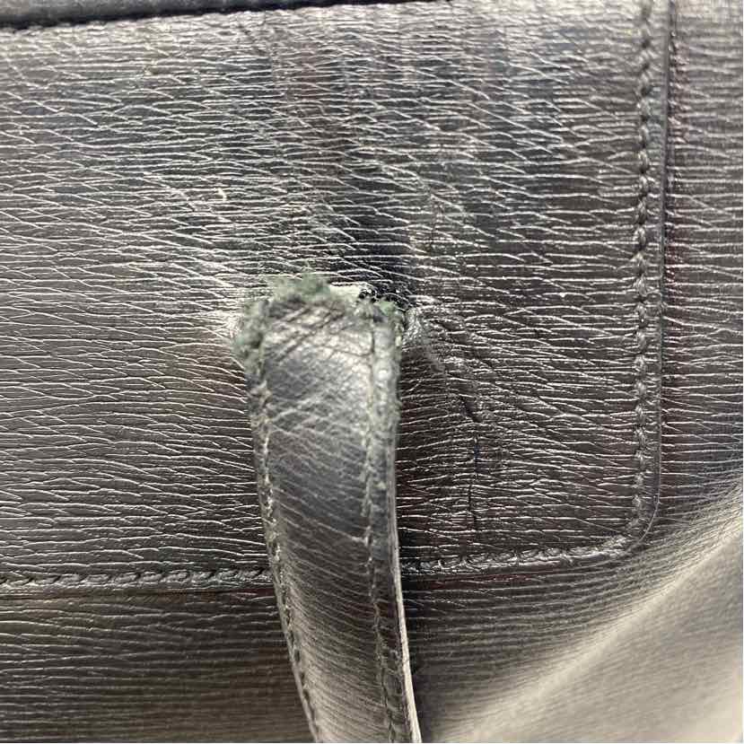 Pre-Owned Gucci Black Leather Designer Handbag