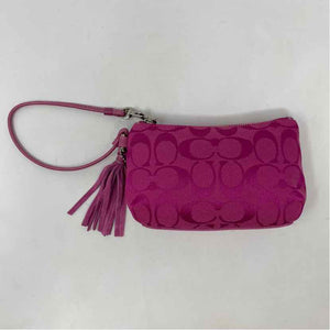 Pre-Owned Coach Hot Pink Canvas Wristlet