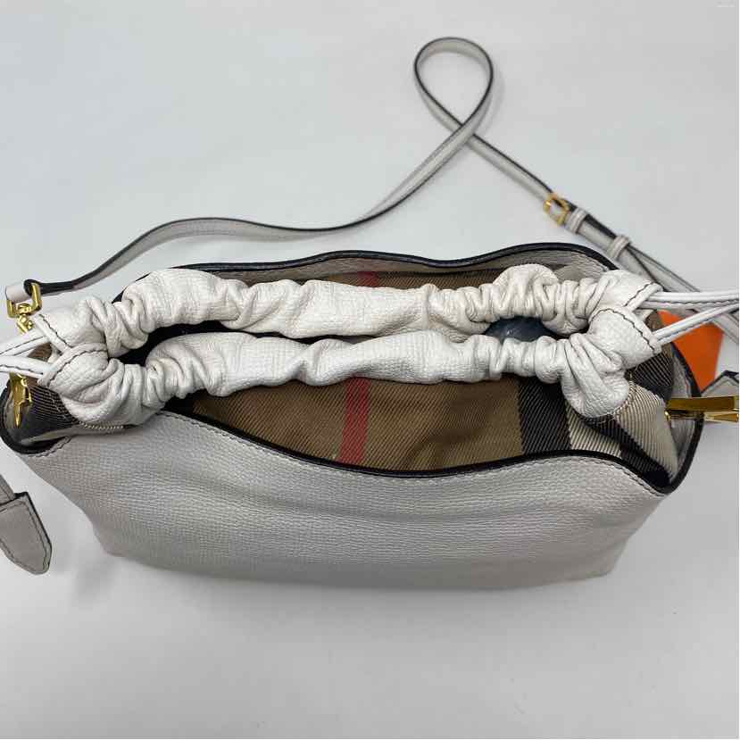 Pre-Owned Burberry White Leather Designer Handbag