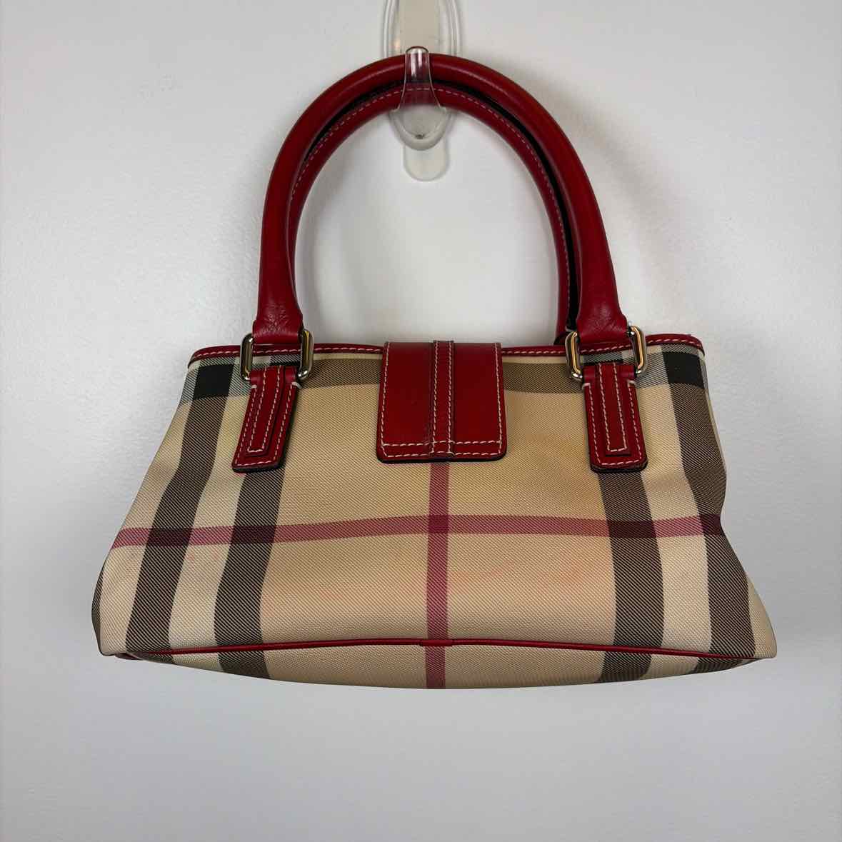 Pre-Owned Burberry Red Multi Coated Canvas Designer Handbag