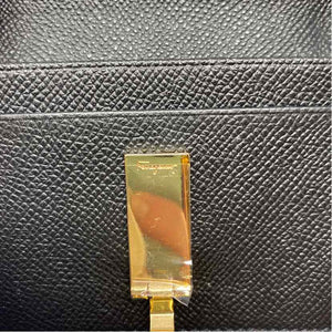 Pre-Owned Ferragamo Black Leather Designer Wallet