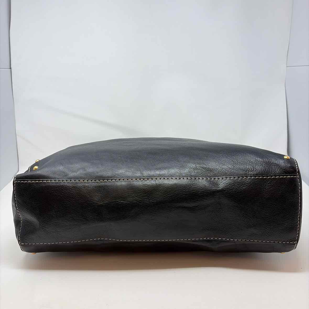 Pre-Owned Michael Kors Black Leather Handbag
