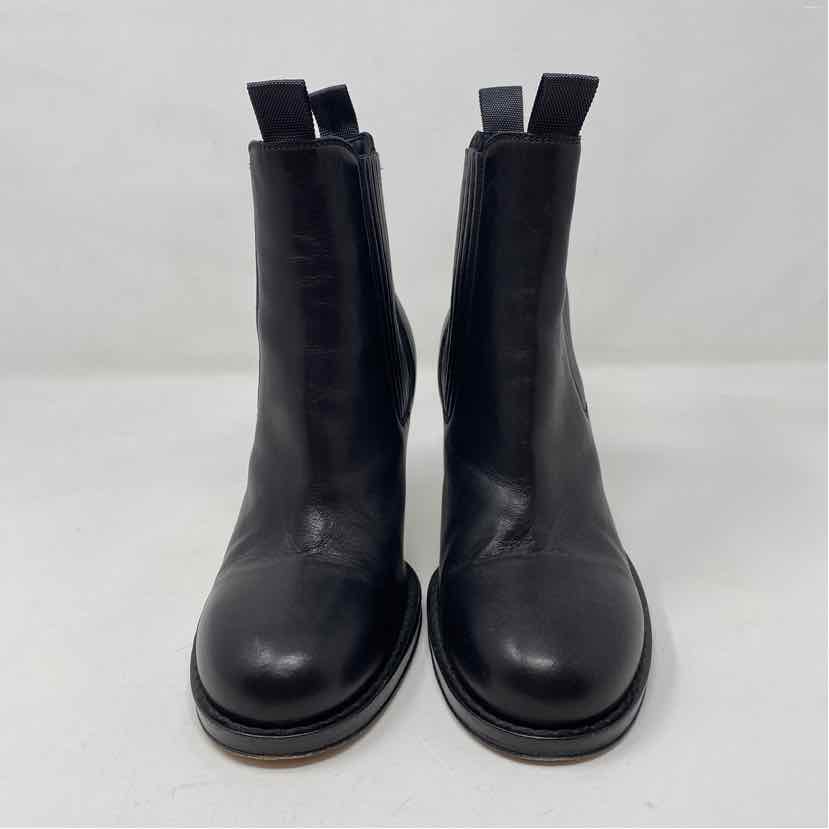 Pre-Owned Celine Black Leather Shoe Size 5.5 Designer Shoes