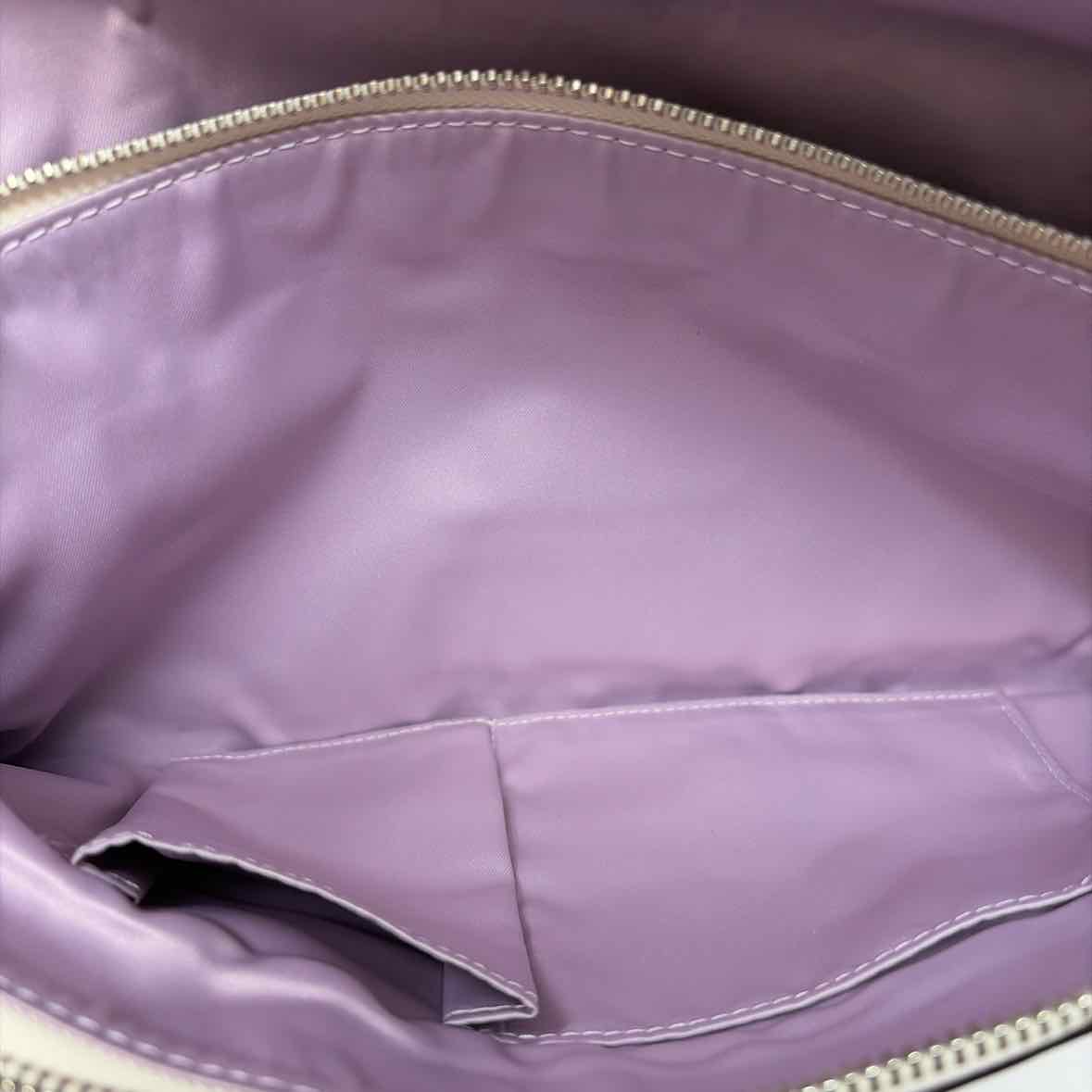 Pre-Owned Coach Gold Leather Handbag