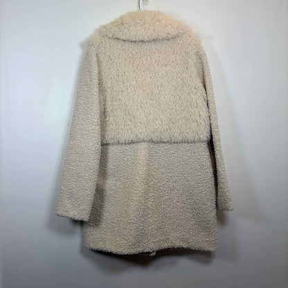 Pre-Owned Size XS BCBG Generation Cream Coat