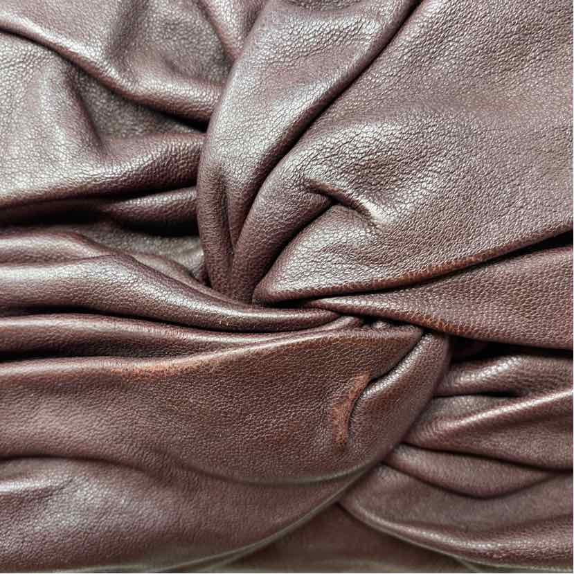 Pre-Owned Burberry Plum Leather Designer Handbag