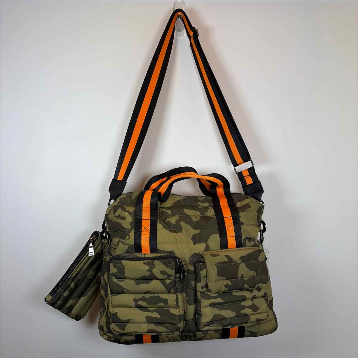 Pre-Owned Think Roylen Camo Nylon Handbag