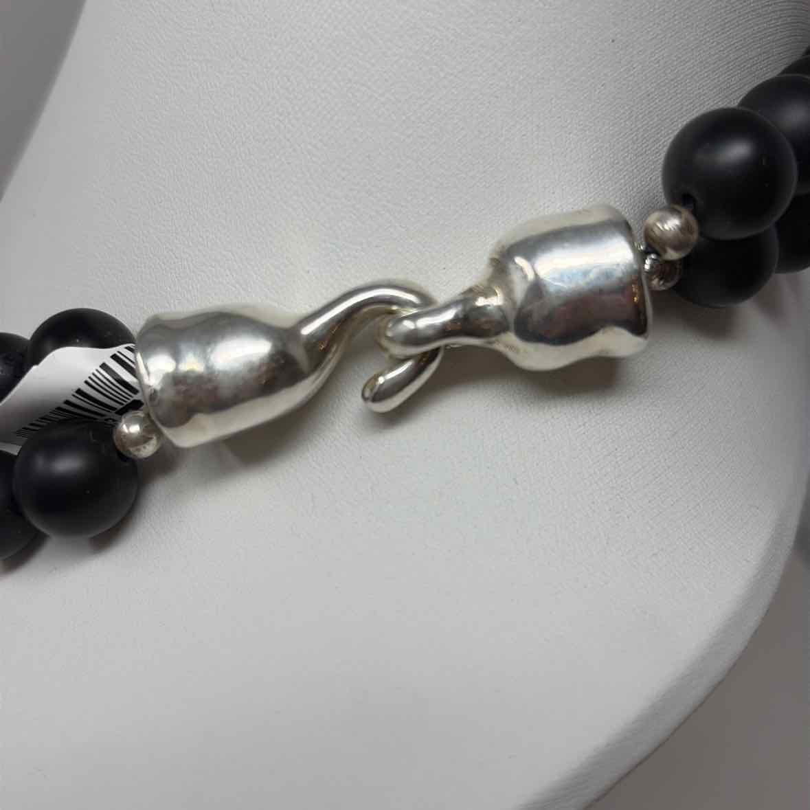 Pre-Owned Boutique Black/Brown Stones Necklace