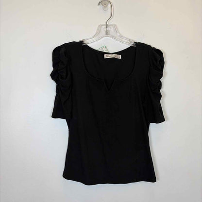 Pre-Owned Size M Trendmates Black Top