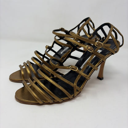 Pre-Owned Manolo Blahnik Gold Leather Shoe Size 9 Designer Shoes