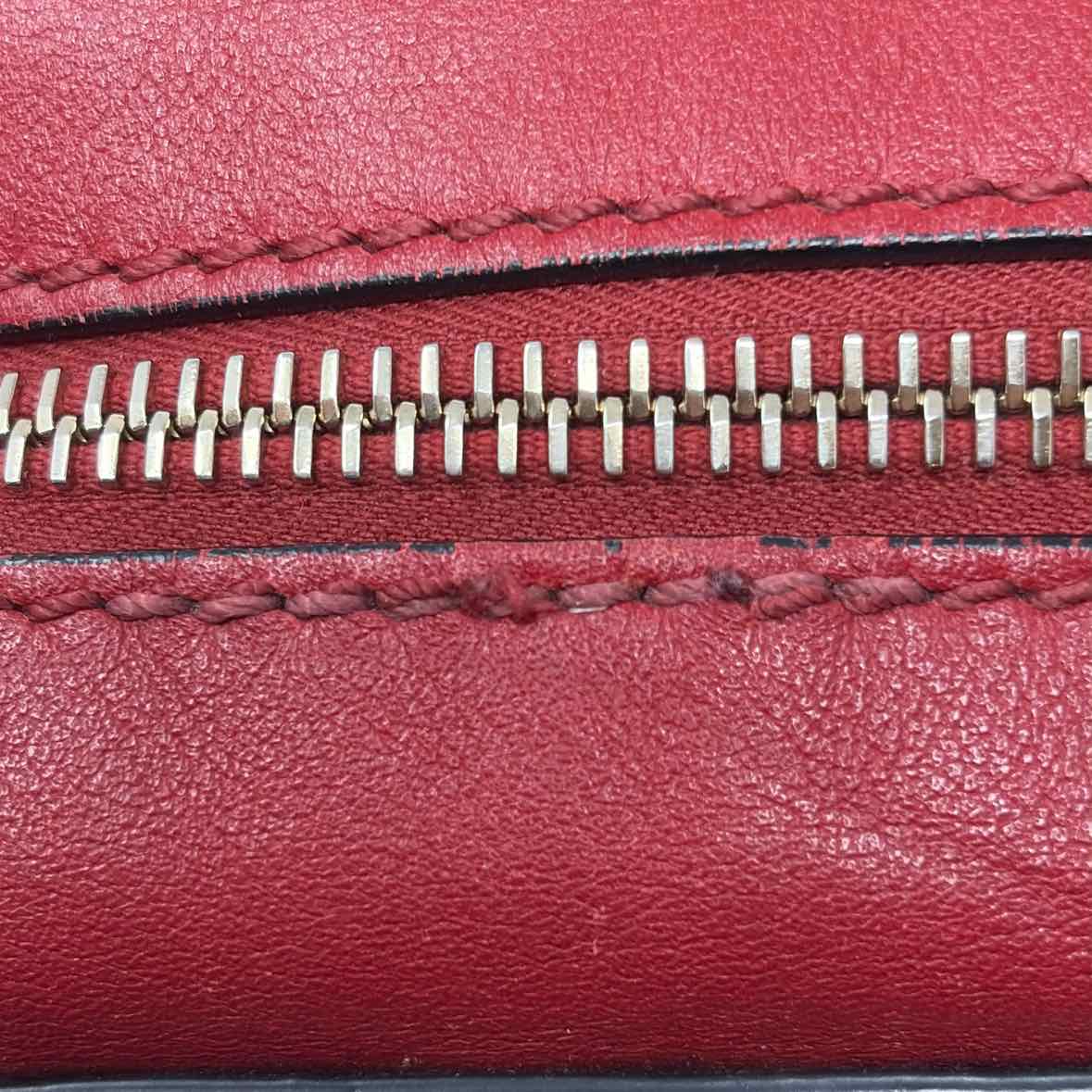 Pre-Owned Valentino Red Leather Designer Handbag