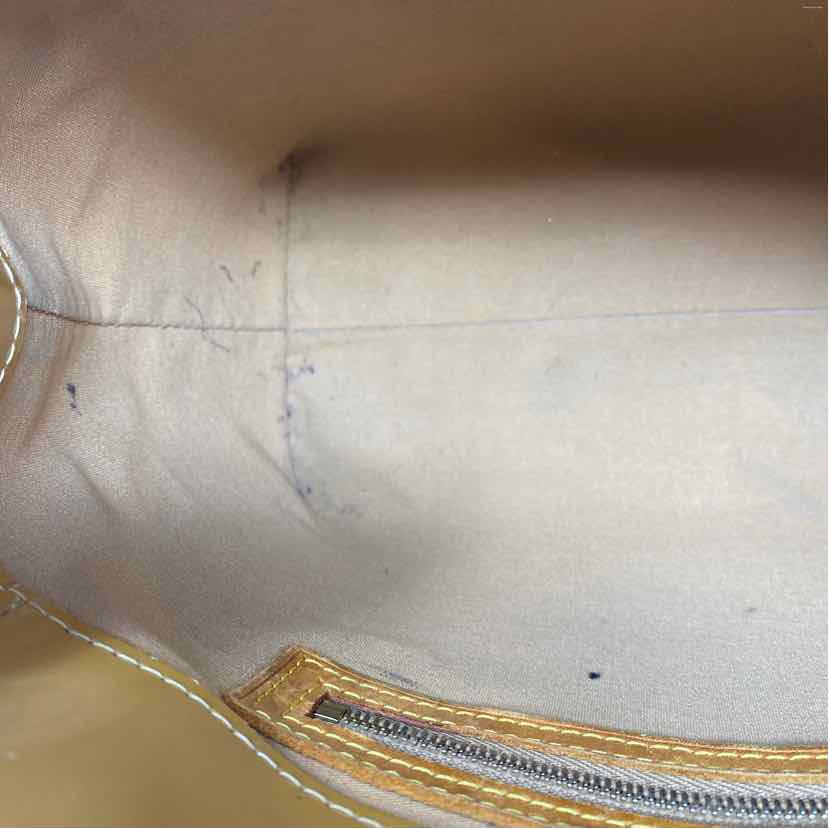 Pre-Owned Louis Vuitton Tan Patent Designer Handbag