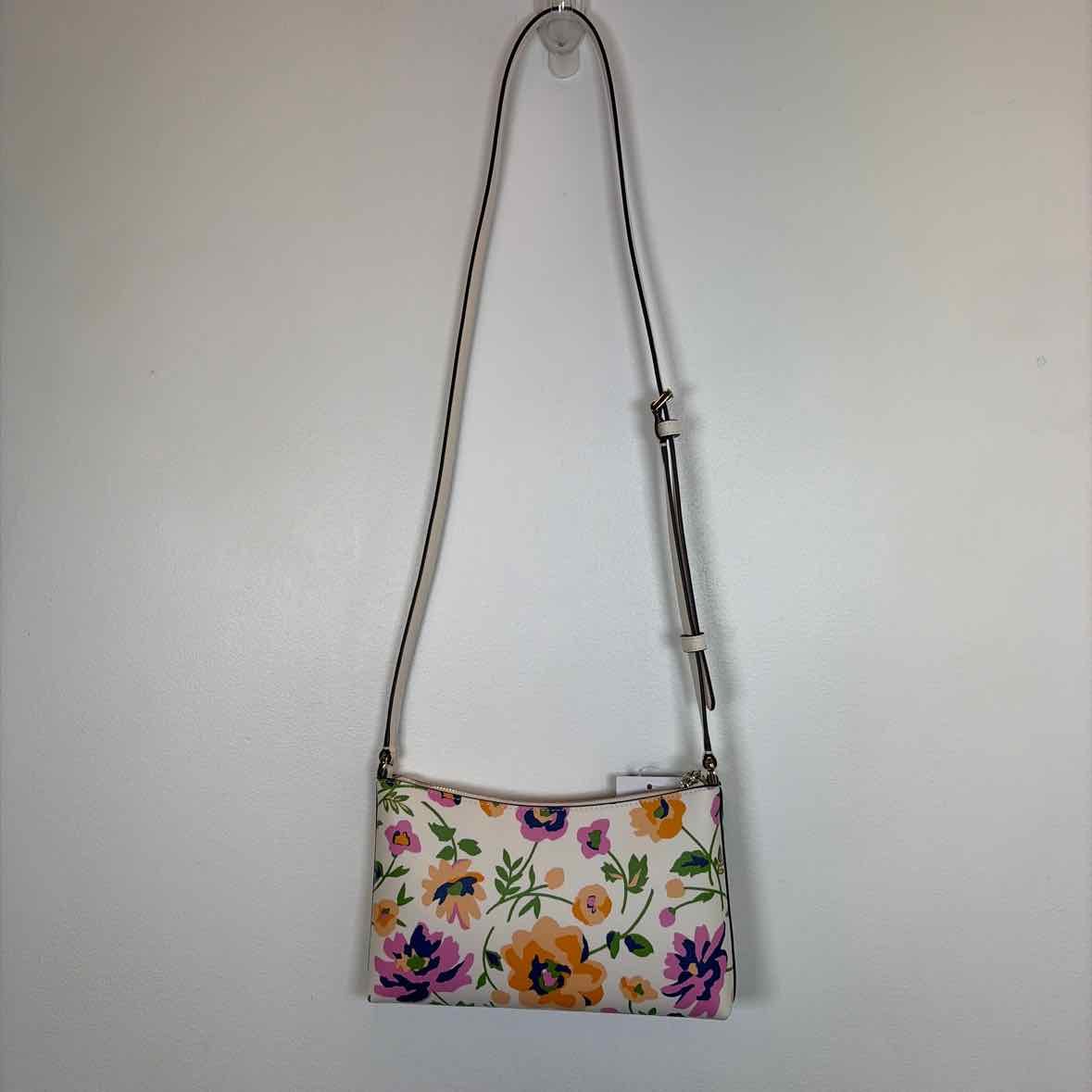 Pre-Owned Kate Spade White Multi Coated Canvas Handbag