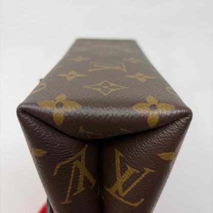 Pre-Owned Louis Vuitton Red Canvas Designer Handbag