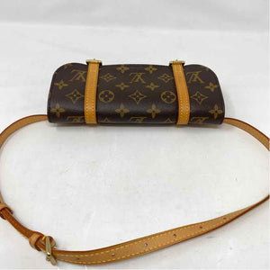 Pre-Owned Louis Vuitton Mocha Canvas Designer Handbag