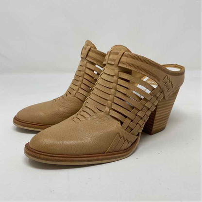 Pre-Owned Shoe Size 6 Dolce Vita Tan Heels