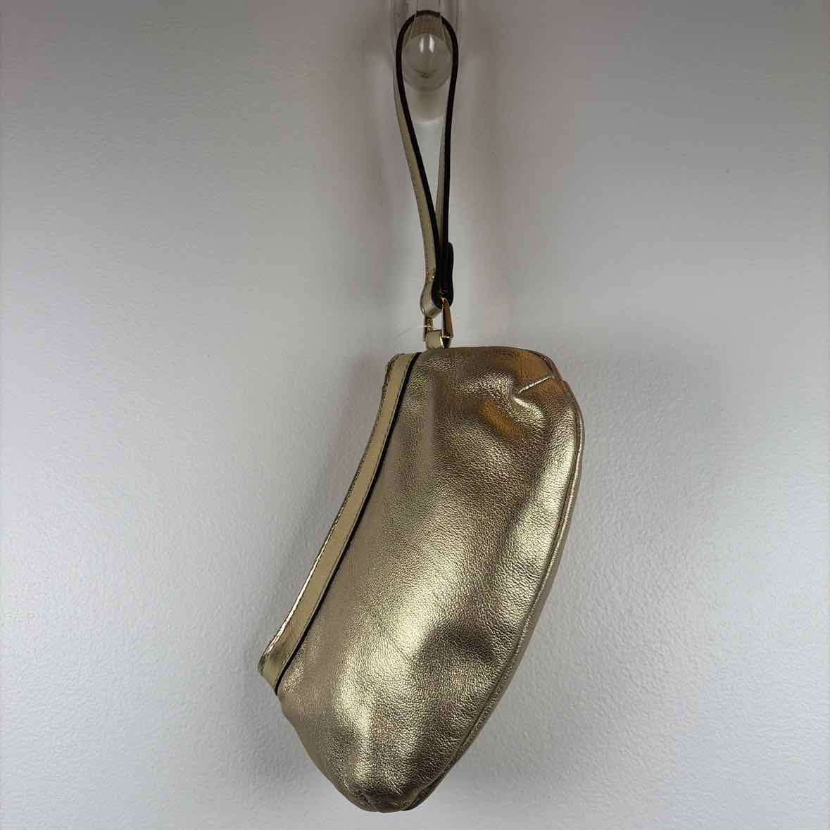 Pre-Owned Lauren by Ralph Lauren Gold Leather Wristlet