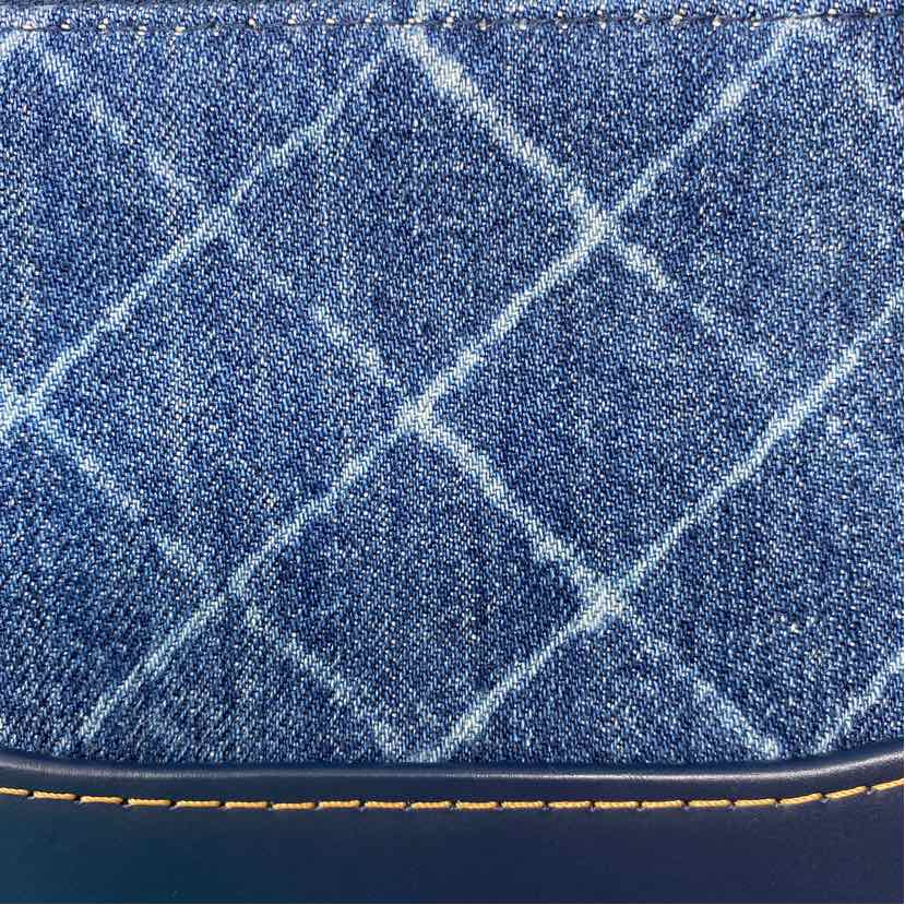 Pre-Owned Chanel Denim Denim Designer Handbag