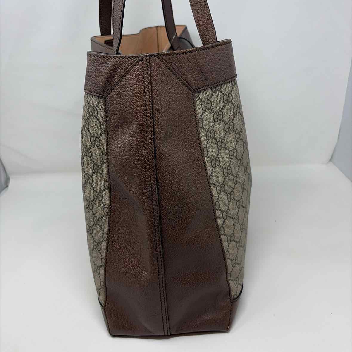 Pre-Owned Gucci Monogram Canvas Designer Handbag