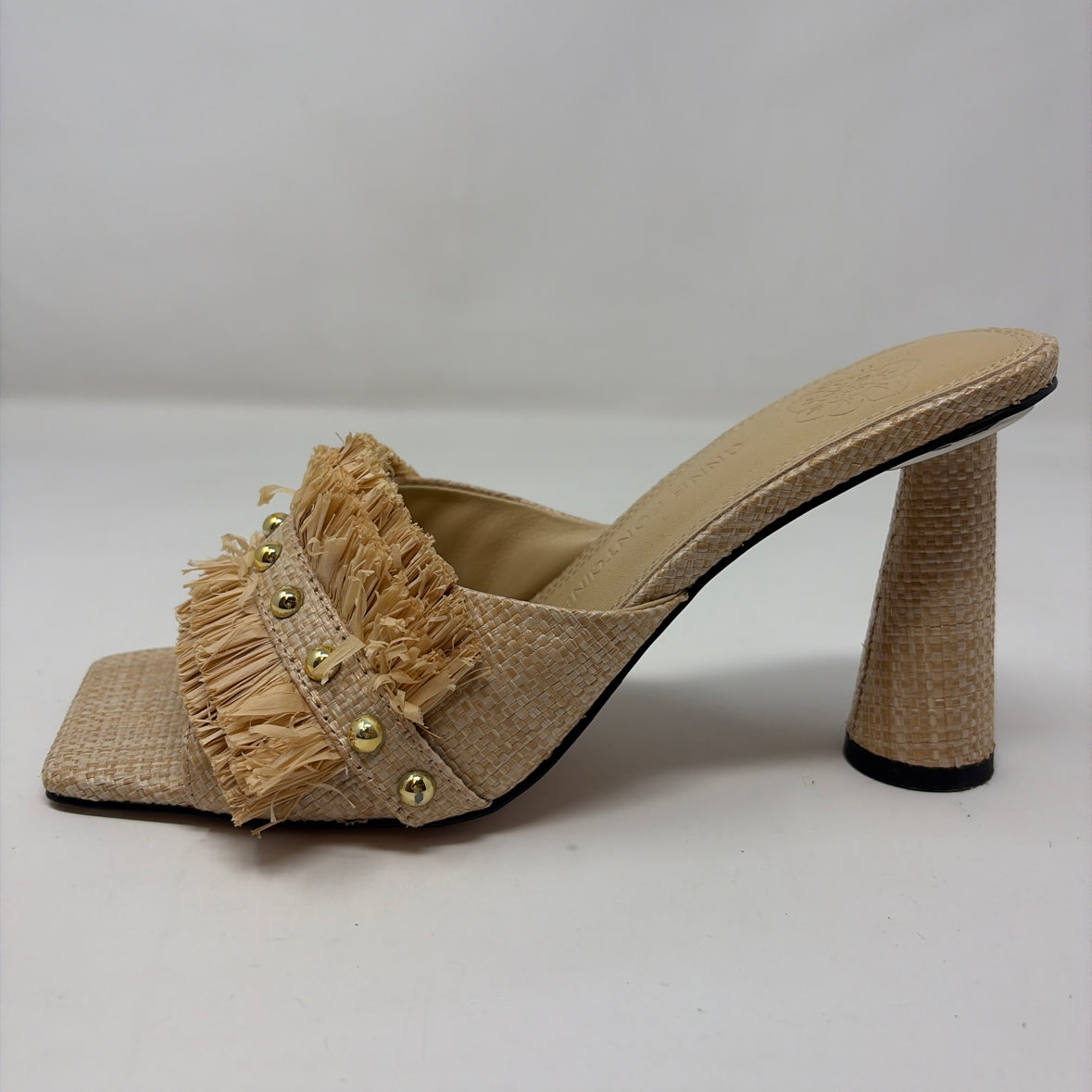 Pre-Owned Shoe Size 9.5 Anne Fontaine Beige Heels