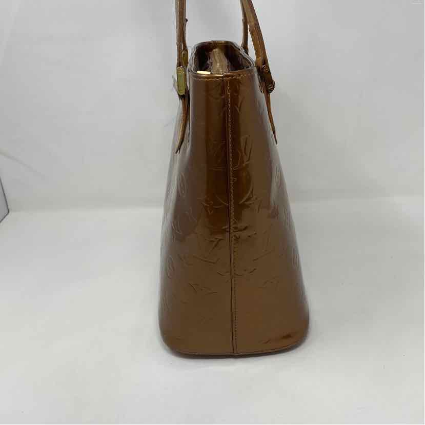 Pre-Owned Louis Vuitton Bronze Patent Designer Handbag