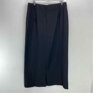 Pre-Owned Size M Elementz Black Skirt