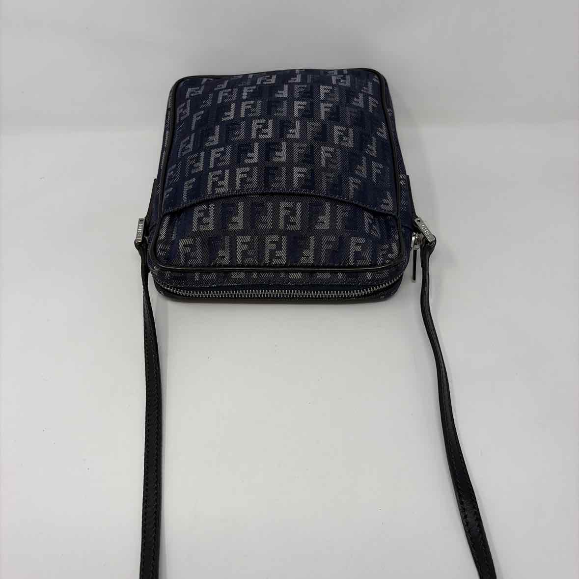Pre-Owned Fendi Denim Canvas Designer Handbag