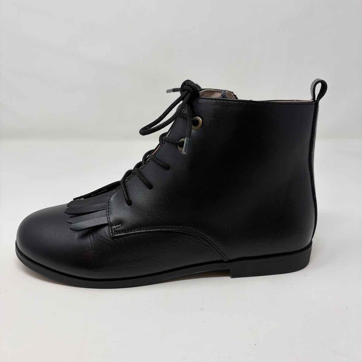 Pre-Owned Shoe Size 7.5 Perroquet Black Booties