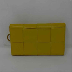 Pre-Owned Bottega Veneta Yellow Leather Designer Wallet
