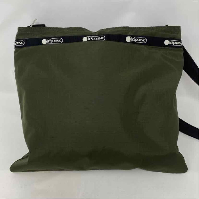 Pre-Owned LeSportsac Olive Nylon Handbag