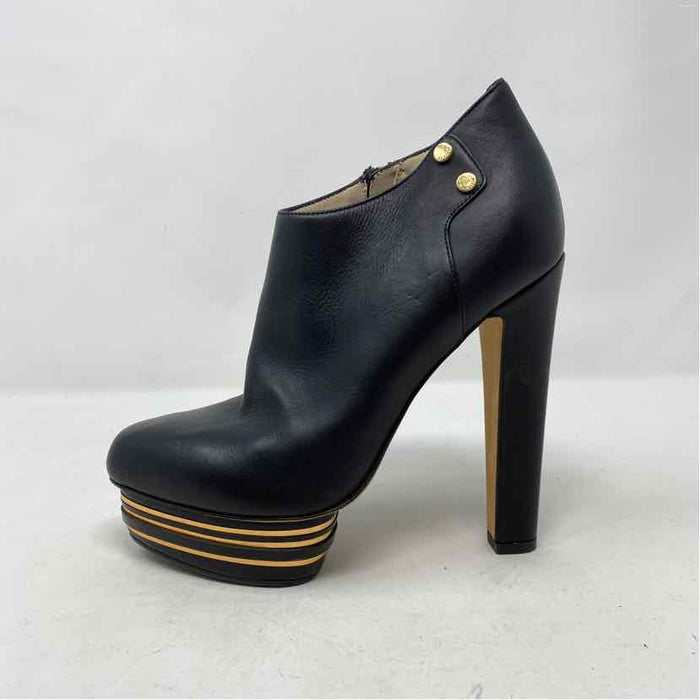 Pre-Owned Shoe Size 6.5 Le SIlla Black Booties