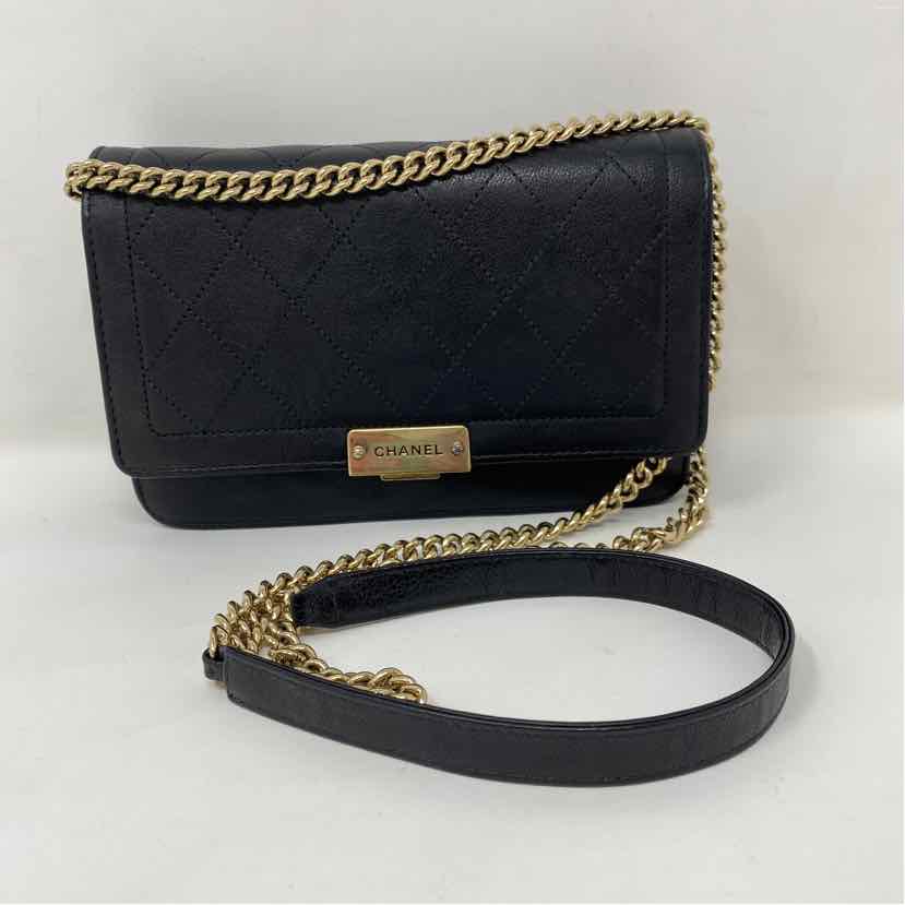 Pre-Owned Chanel Black Leather Designer Handbag