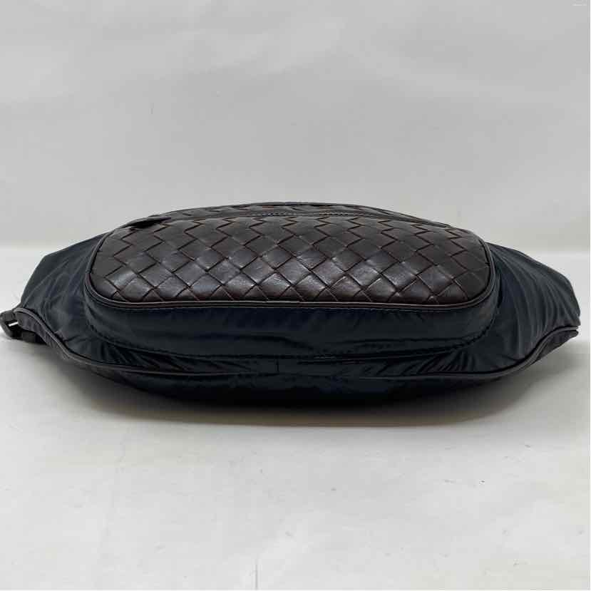 Pre-Owned Bottega Veneta Black Nylon Designer Handbag