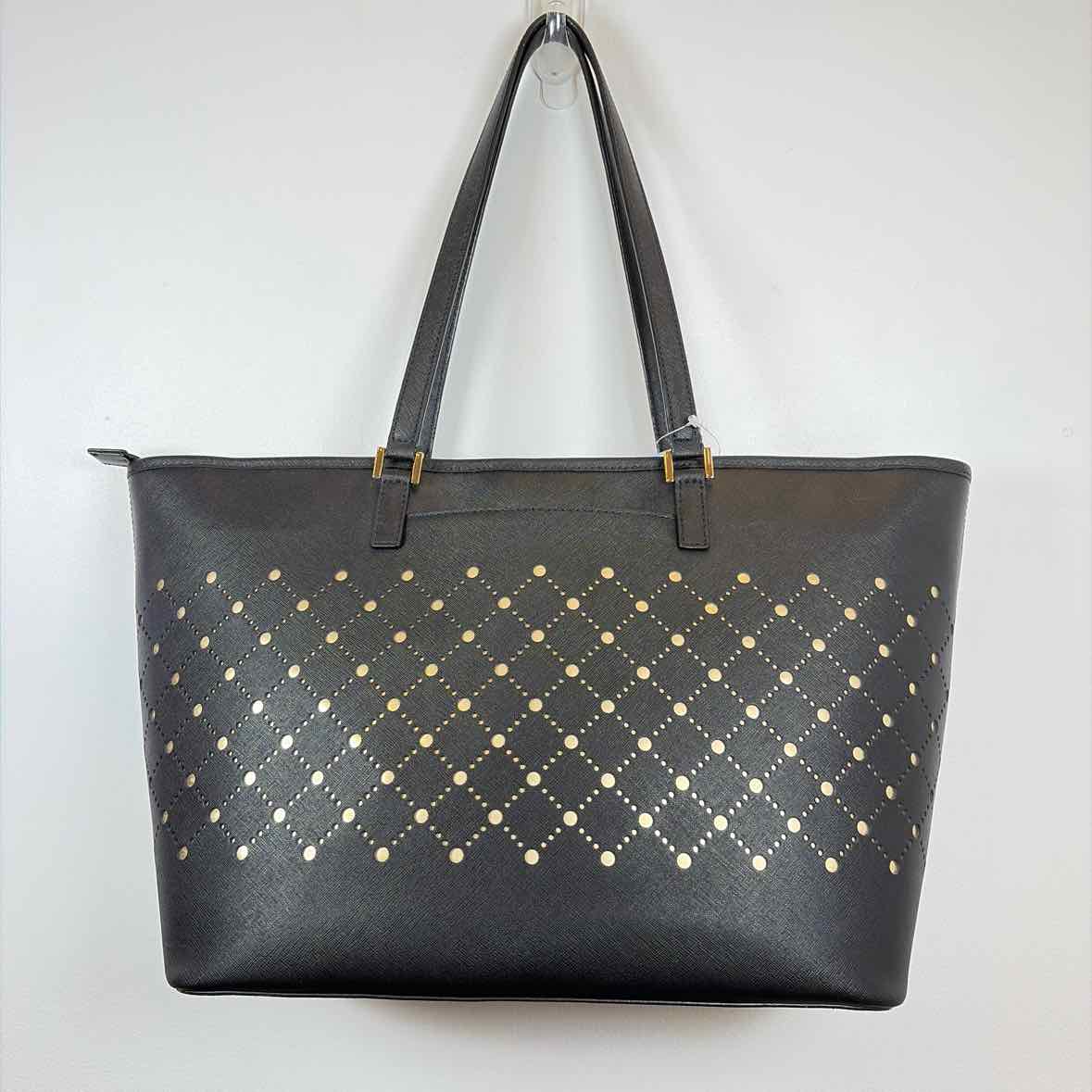 Pre-Owned MICHAEL by Michael Kors Black Leather Handbag