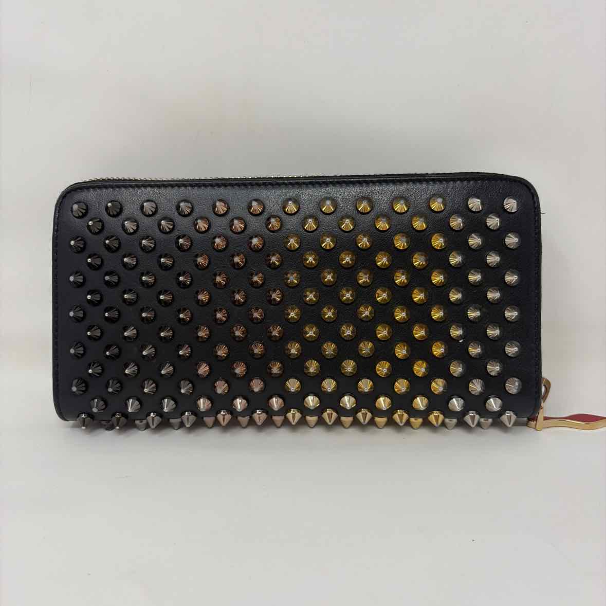 Pre-Owned Christian Louboutin Black Leather Designer Wallet