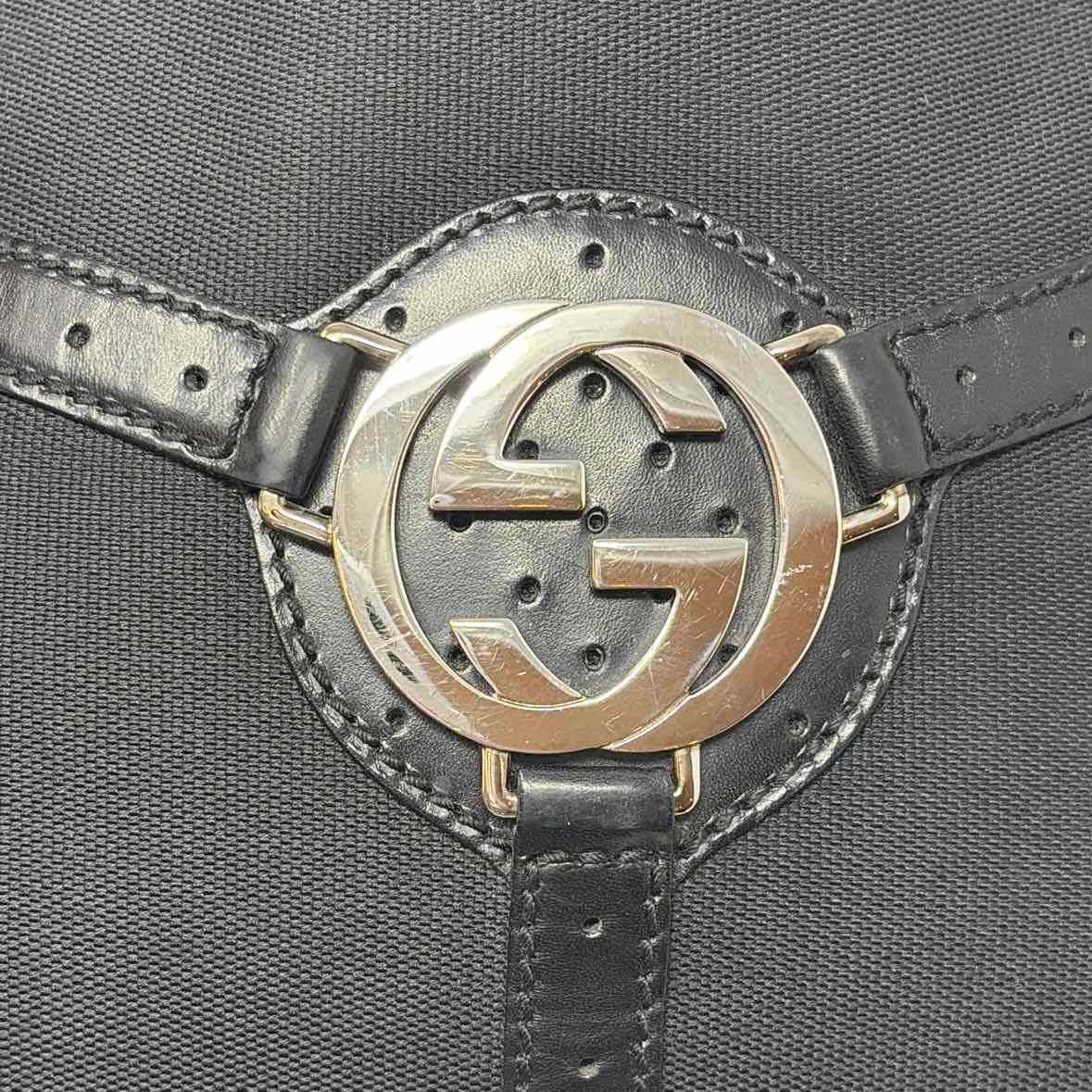 Pre-Owned Gucci Black Fabric Designer Handbag