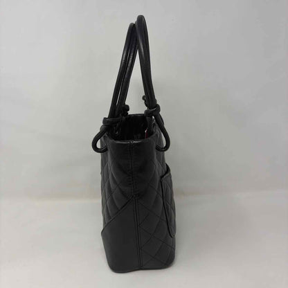 Pre-Owned Chanel Black Leather Handbag