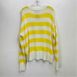 Pre-Owned Size XL C&C California Yellow Sweater